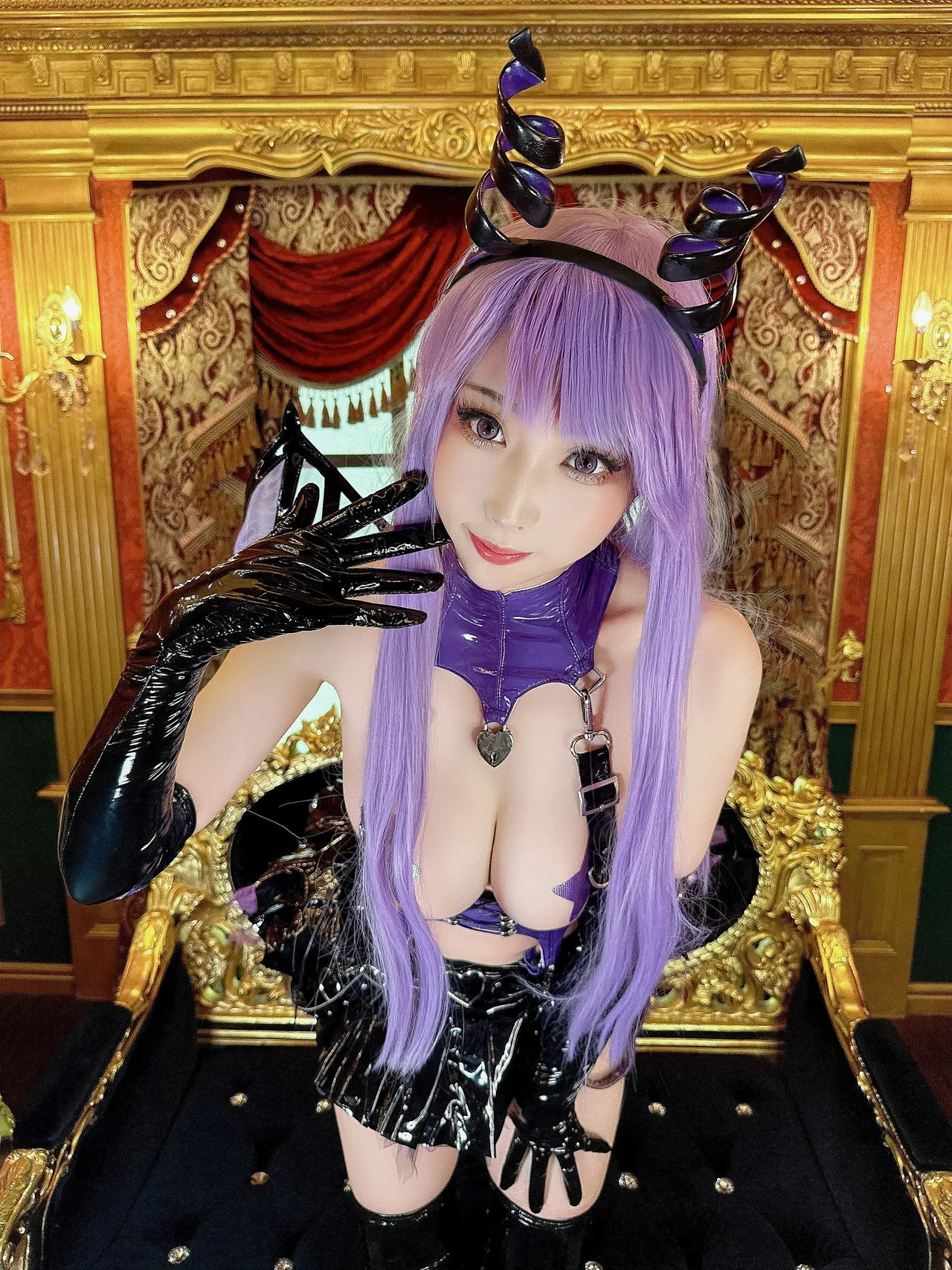 KURUPIKA (Momoiru Reku) サキュバス4姉妹-erohere273.webp